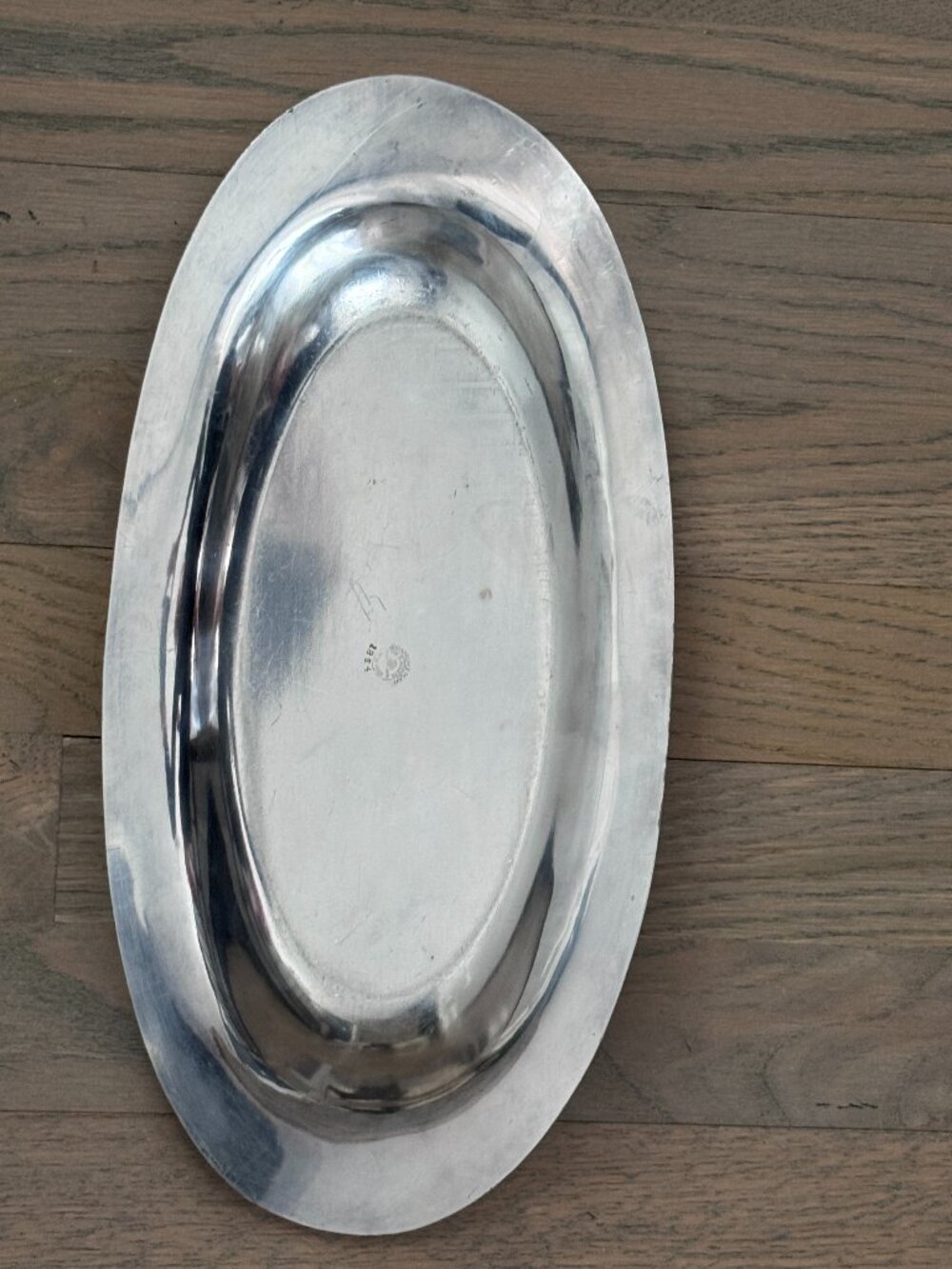 WM. A. Rogers Vintage Silver-Plated Oval Serving Tray, Great Antique Condition - Picture 3 of 5